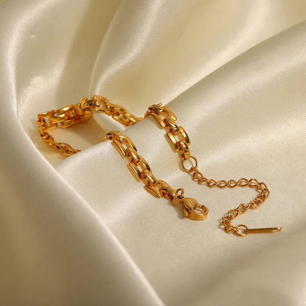 Delicate Thin 14k Gold Bar Bracelet