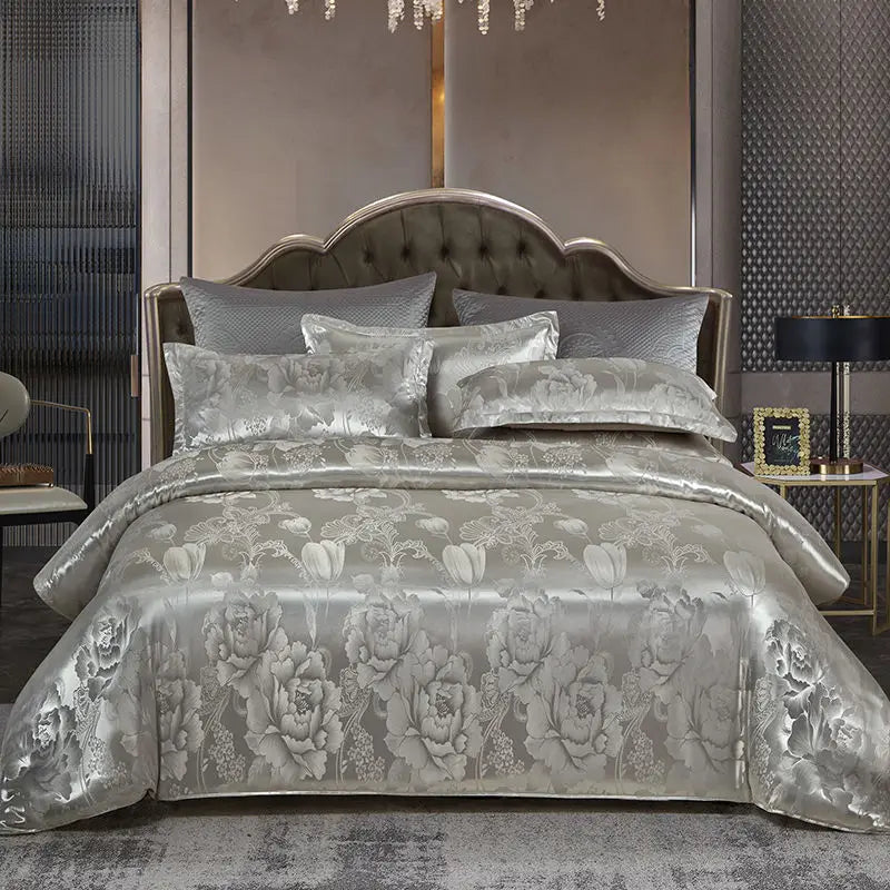 Luxurious Navy Blue Comforter Set