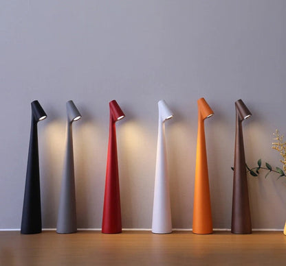 Simple Wireless LED Desk Lamp
