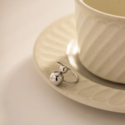 Elegant 14K Gold Double Ball Cocktail Ring
