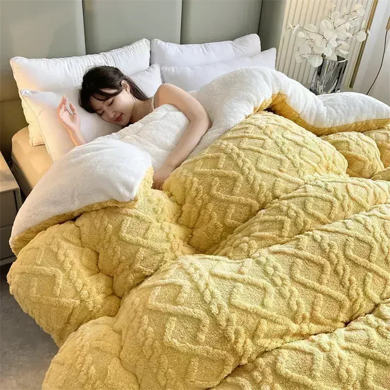 Cozy Thermal Blanket - Plush Reversible Diamond Weave