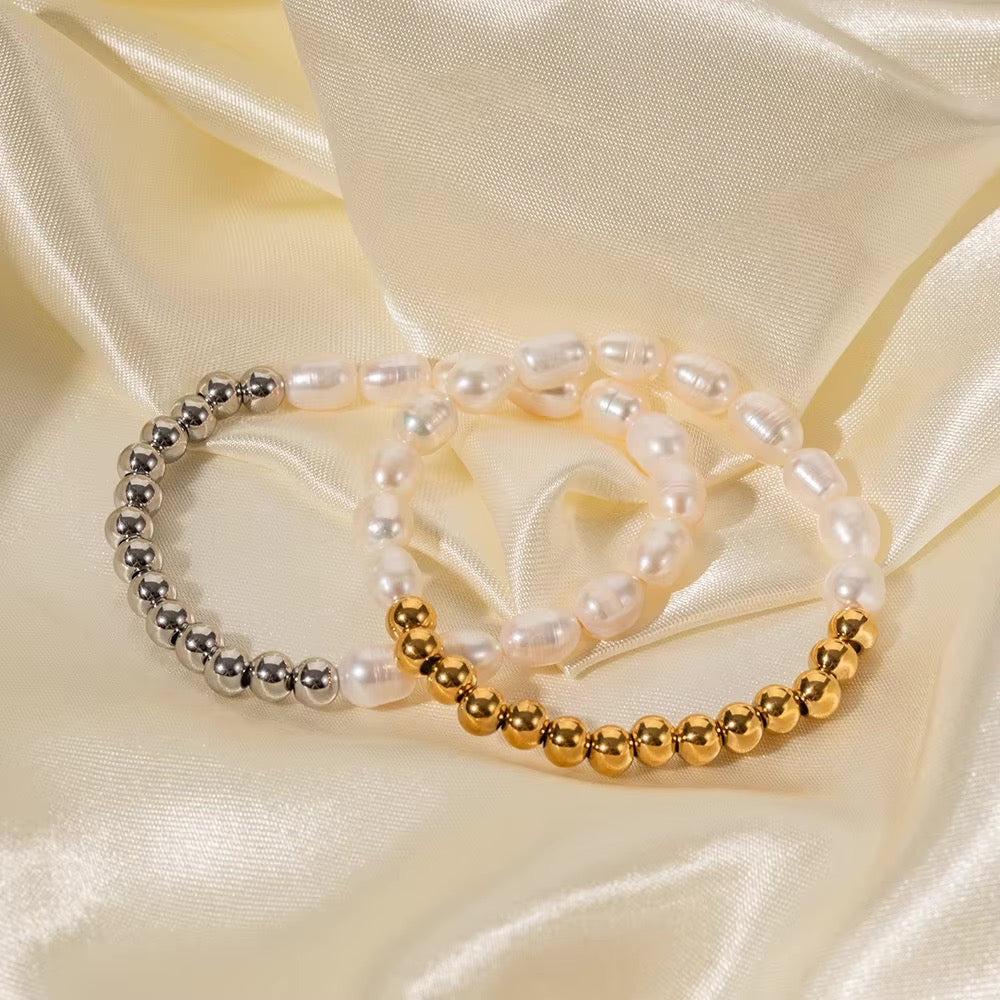 Elegant Golden Beaded Charm Bracelet