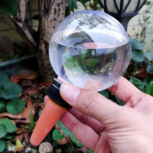 Automatic Self Watering Planter System - Luxicro
