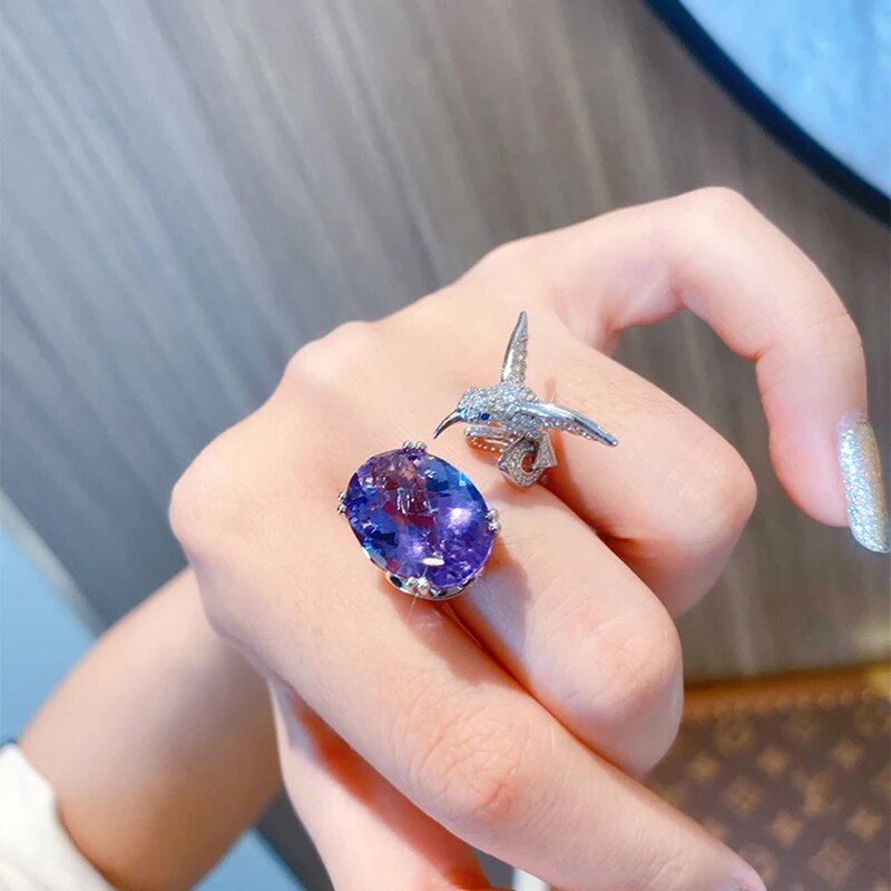 Beautiful Bird Stone Engagement Ring