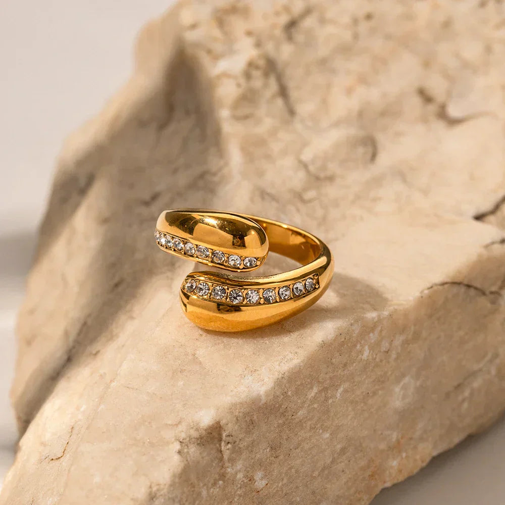 Luxury Crystal Fashion Wrap Ring - Luxicro