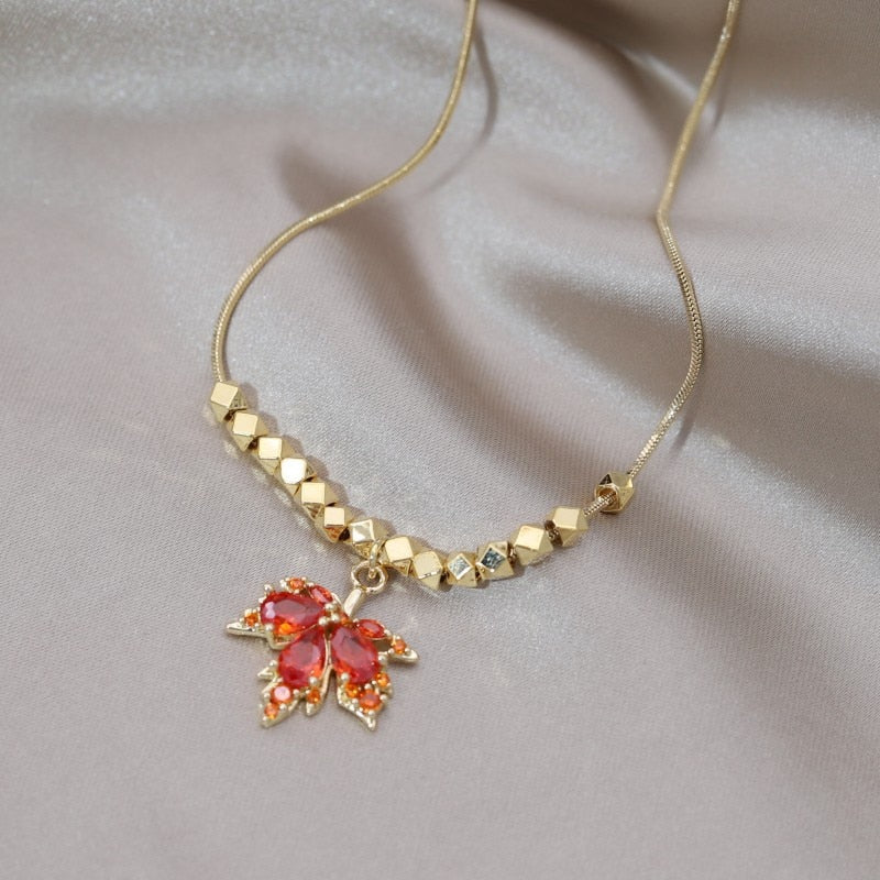 Delicate Leaf Shaped Dainty Necklace - Luxicro