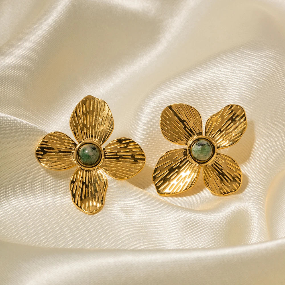 Elegant Emerald Drop Earrings