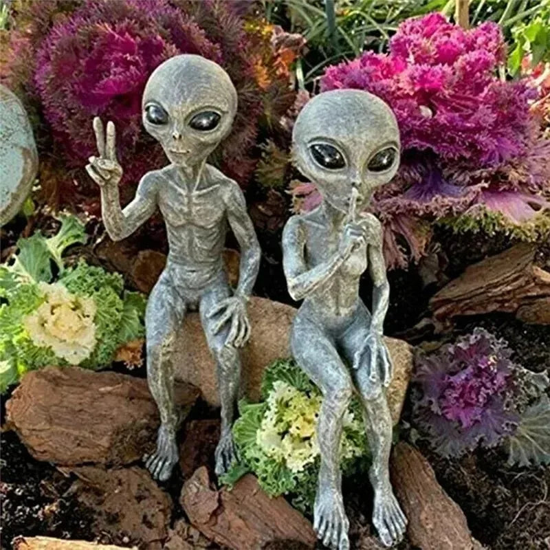 Fun Alien Yard Statue UFO Decoration