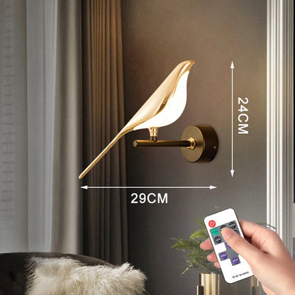 Natural Wooden Bird Desk Lamp