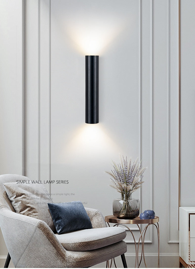 Stylish Wall Light Adjustable Spotlight