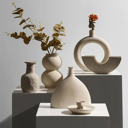 Simple White Ceramic Decorative Vase - Luxicro