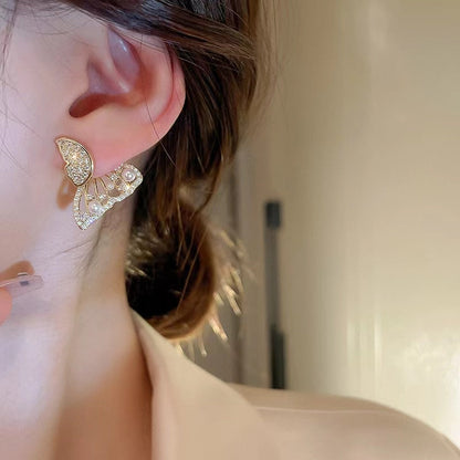 Shiny Crystal Drop Pendant Earrings