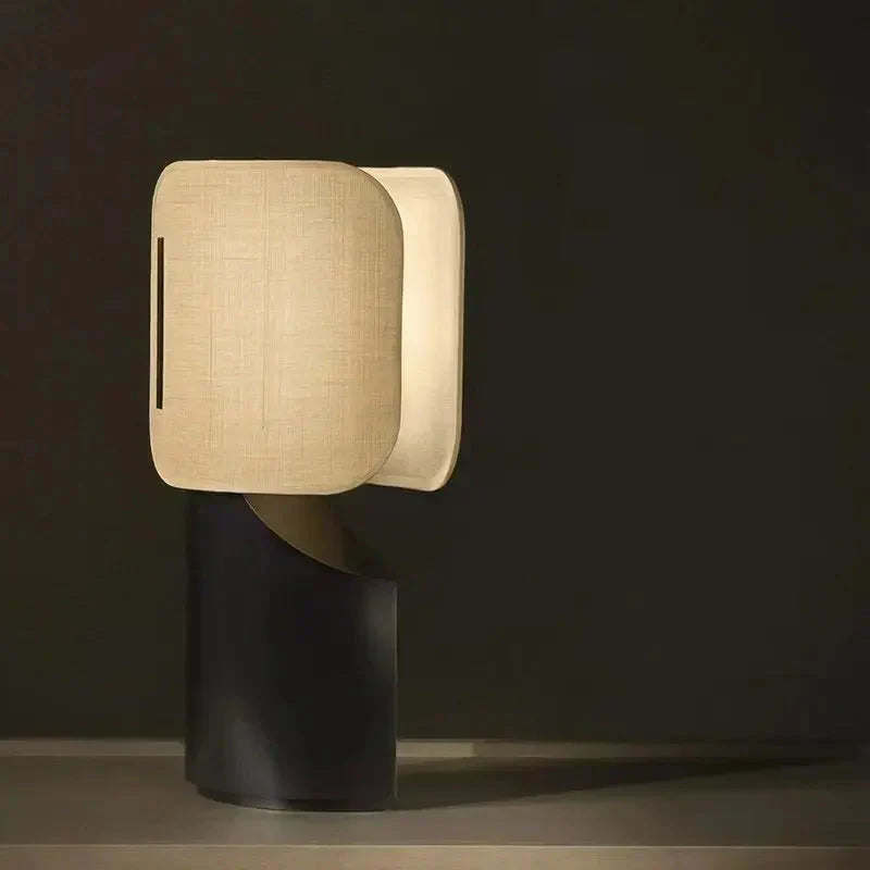 Simple Desk Table Light - Luxicro