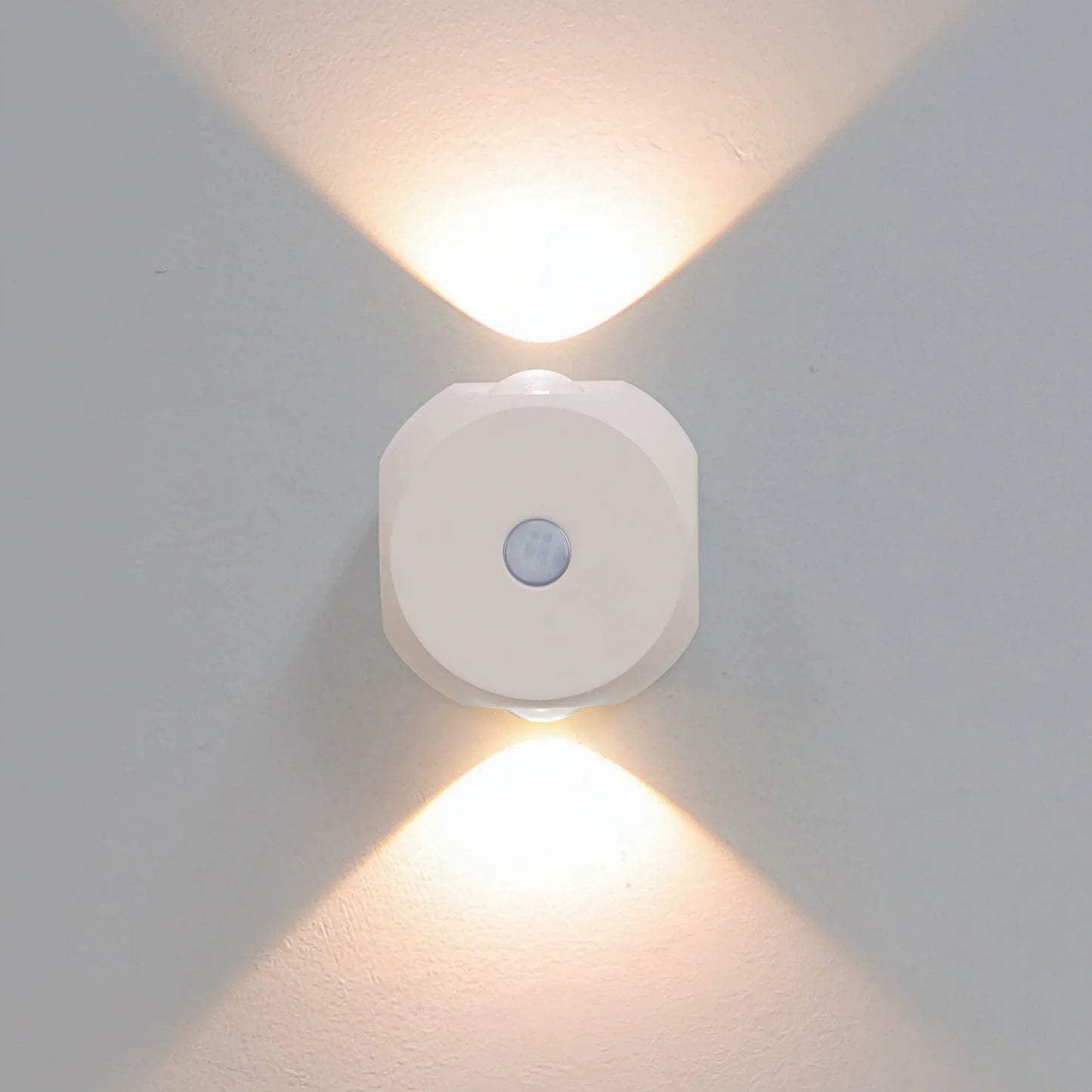 Energy Saving Motion Night Light Wall Lamp