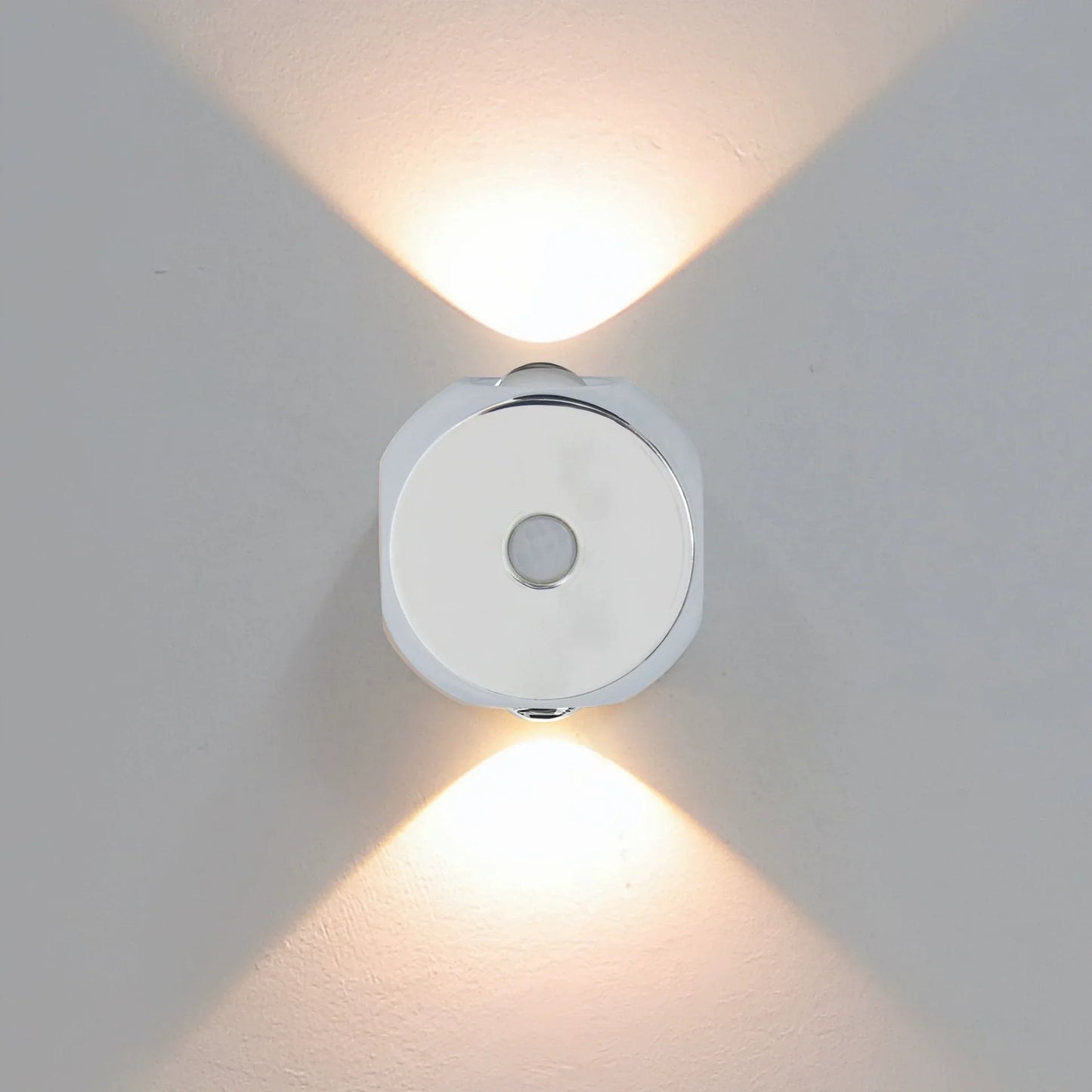 Energy Saving Motion Night Light Wall Lamp