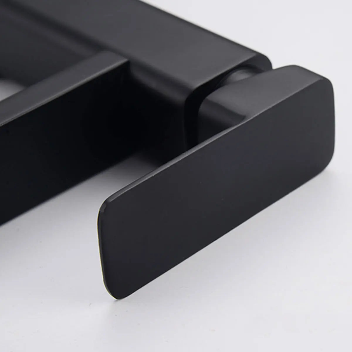 Contemporary RETHME Kitchen Faucet - Smooth Water Flow