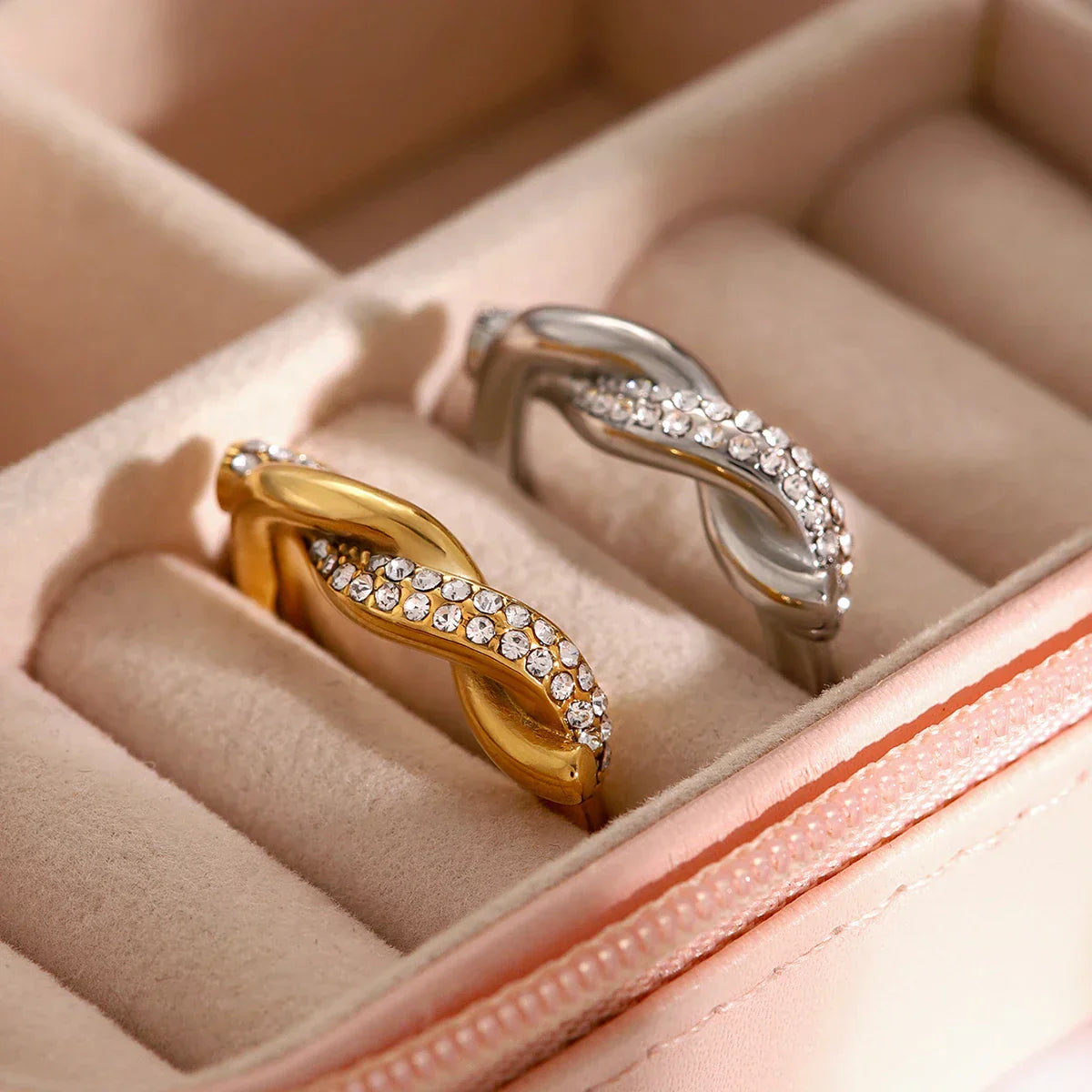 Luxurious Diamond Solitaire Engagement Ring