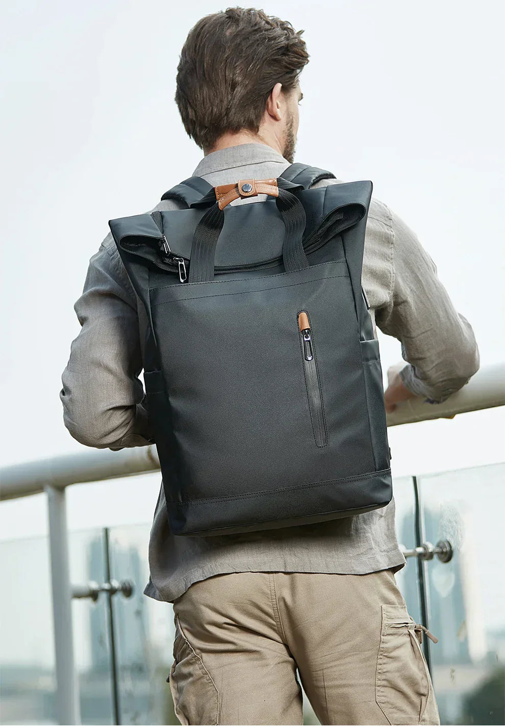 Durable Men's Computer Backpack with USB Charger - Luxicro