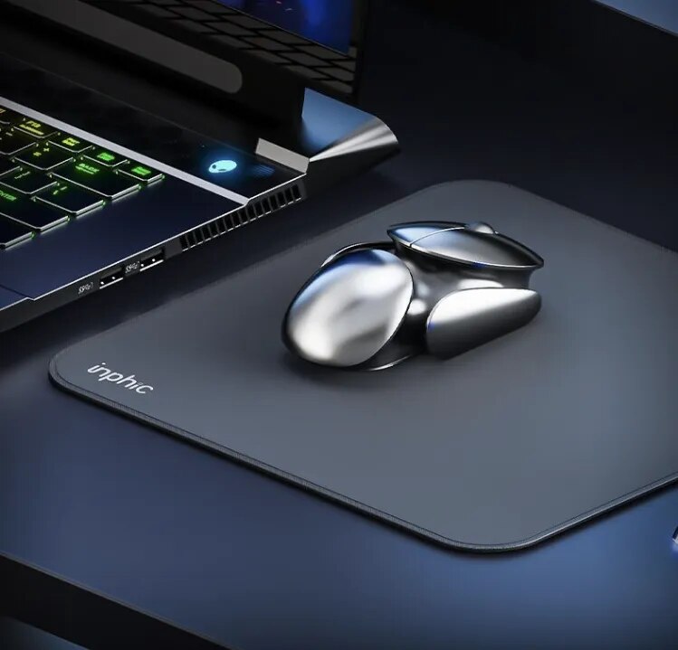 Lightweight Aluminum Wireless Gaming Mouse