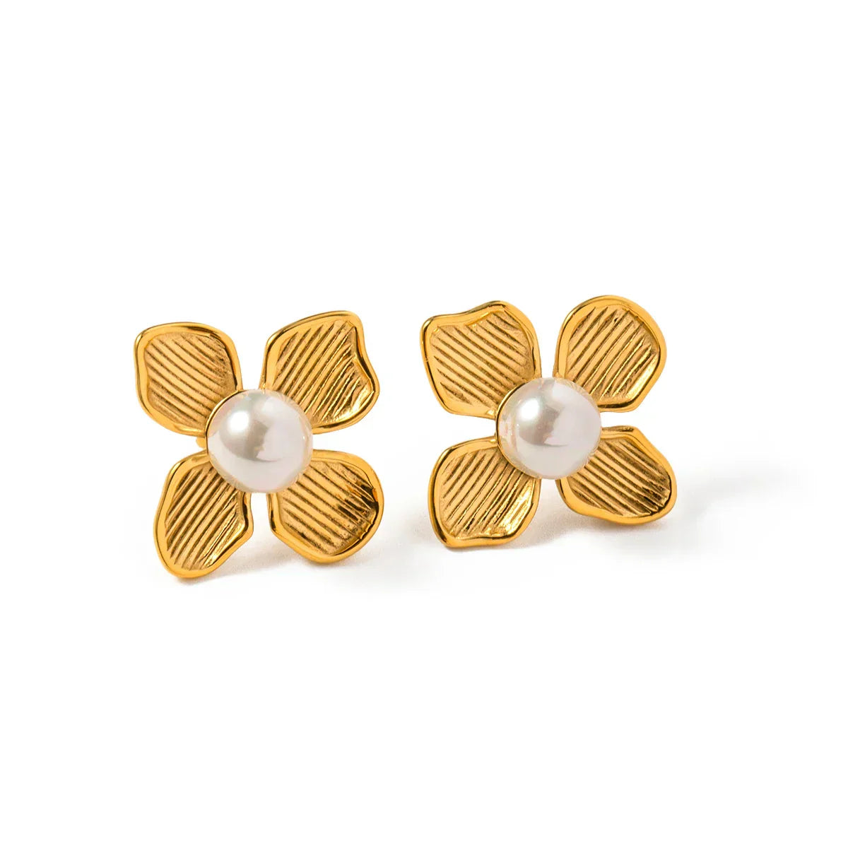 Elegant 18k Gold Pearl Drop Necklace