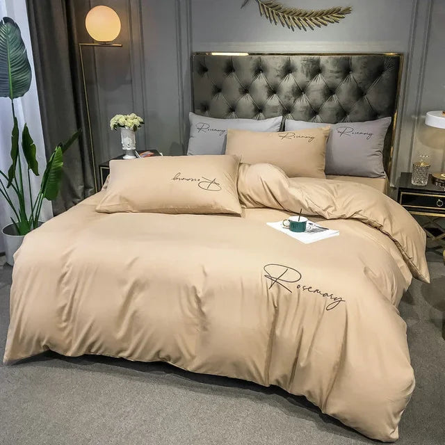 Elegant Patterned Bedding Set