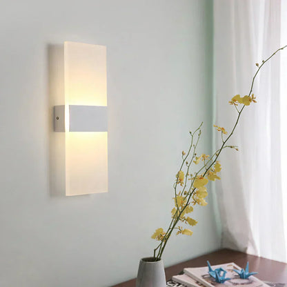 Simple Dimmable Touch Lamp