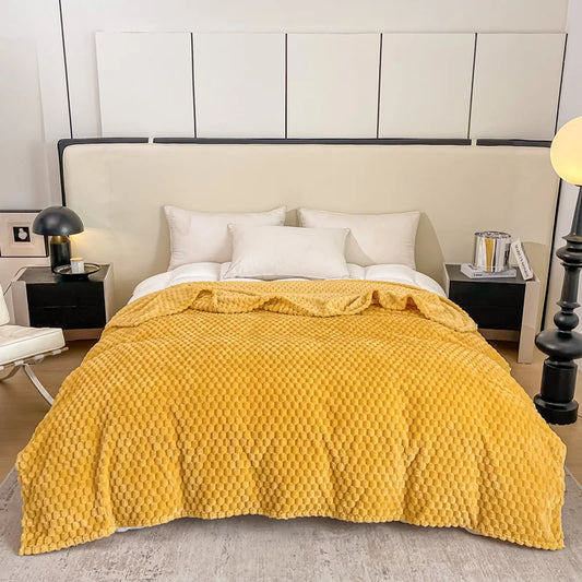 Cozy Checked Blanket Soft Throw for Bedroom - Luxicro