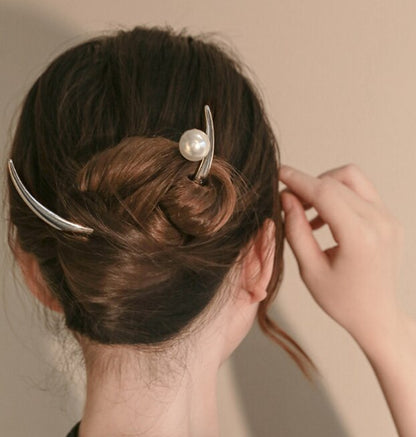 Trendy Crescent Moon Hair Clips