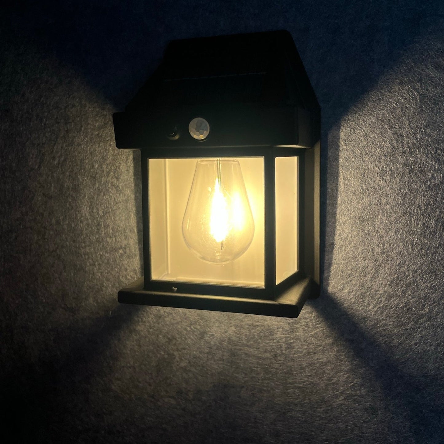 Eco Friendly Solar Powered Wall Light