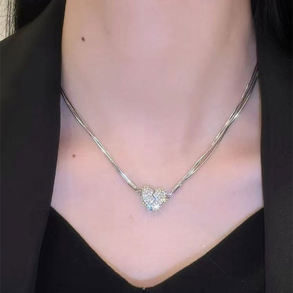 Shiny Gemstone Heart Shape Pendant Necklace