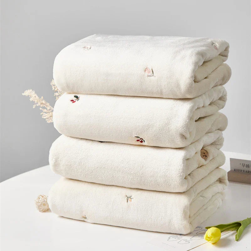 Soft Fleece Baby Blanket for Newborns - Luxicro