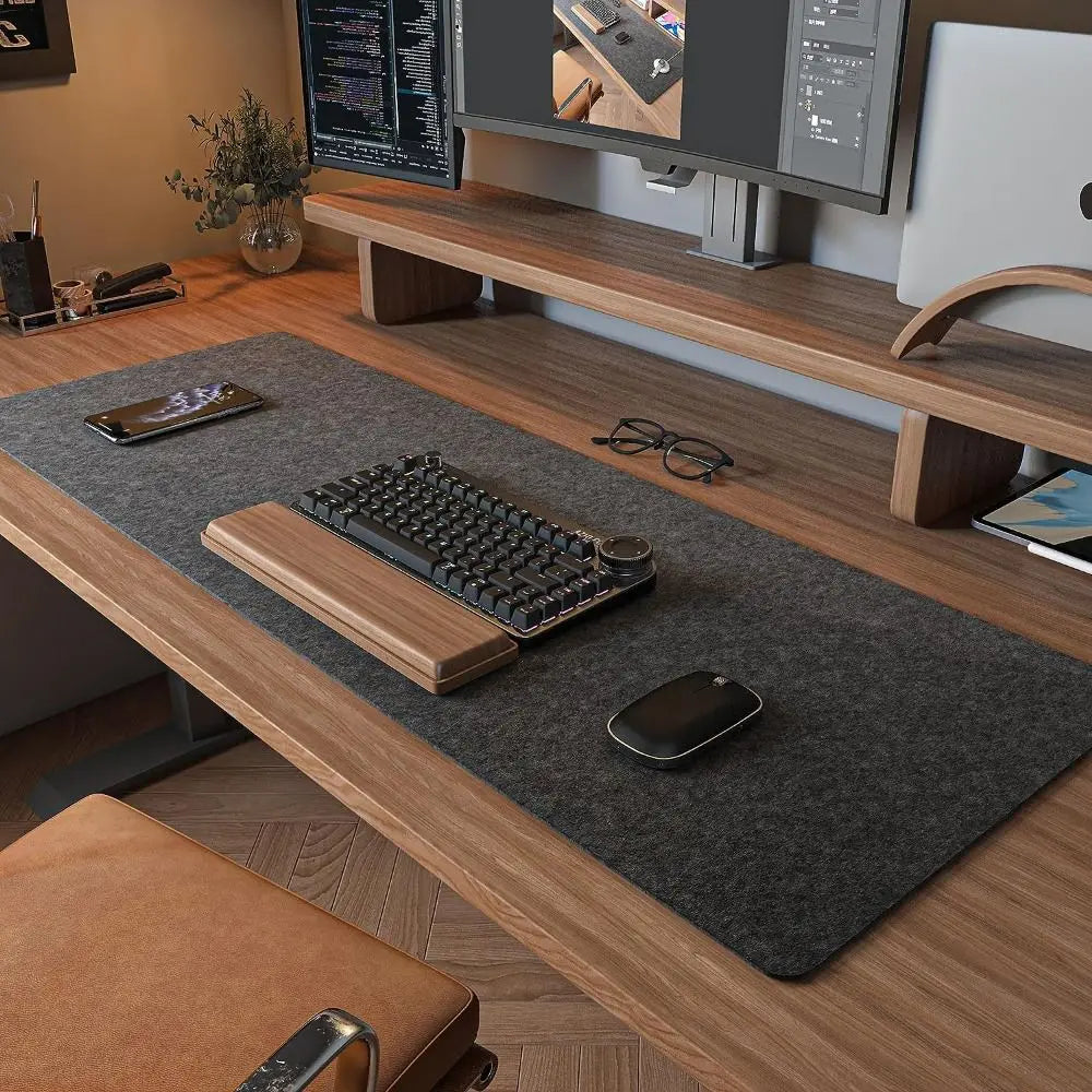 Premium Gaming Mouse Pad - Large Grip Desk Mat Protector - Luxicro