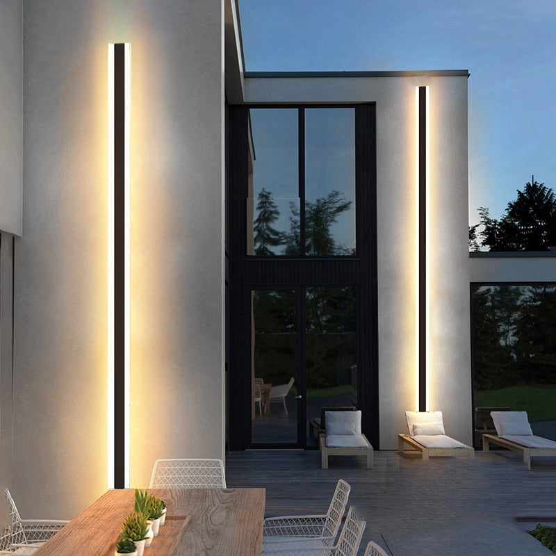 Slim Modern LED Wall Light Fixture