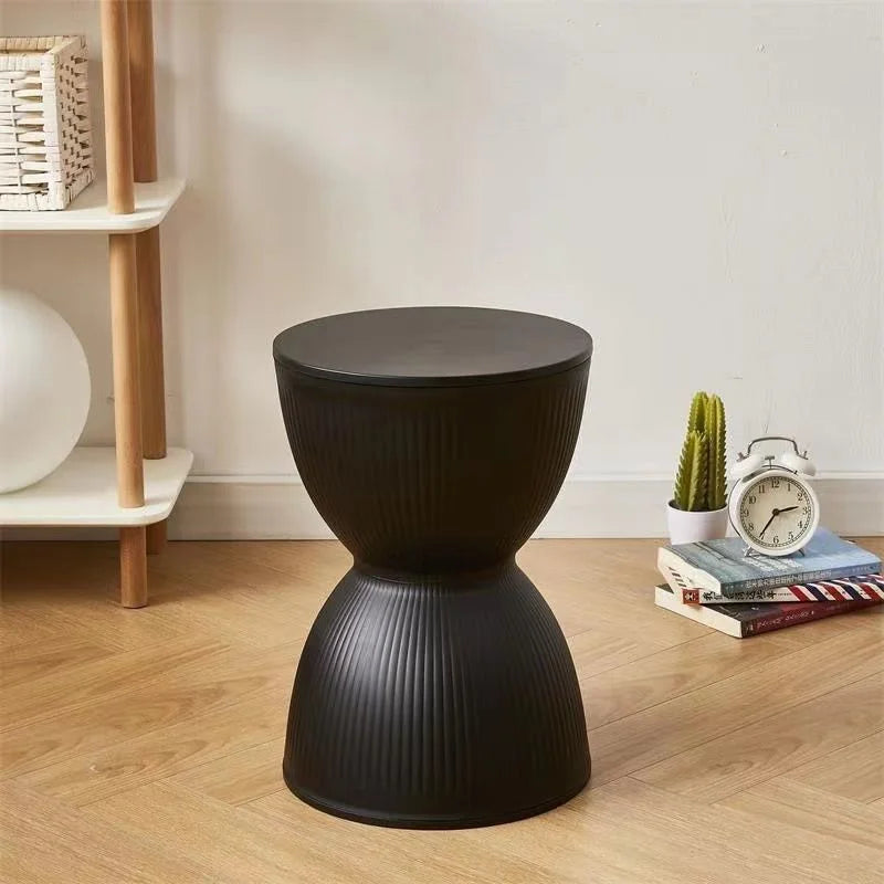 Stylish Small End Table with Slim Design - Luxicro