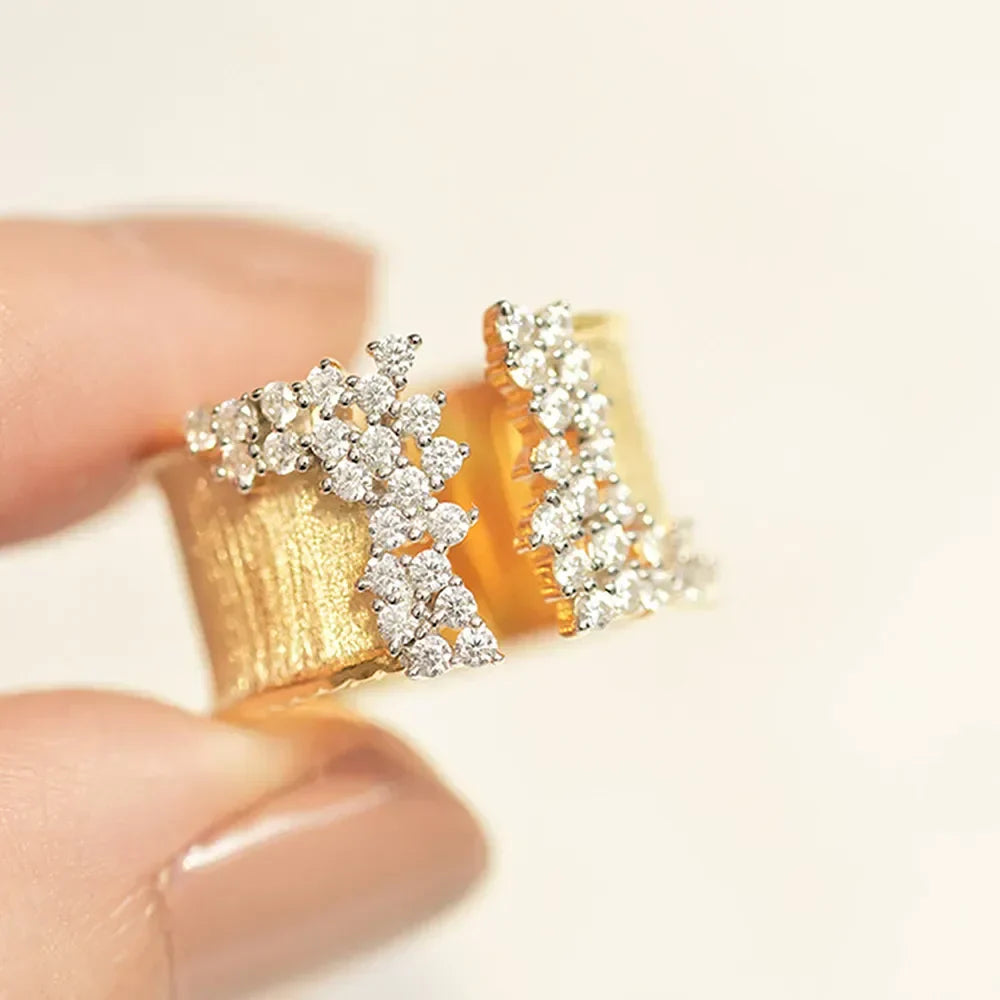 Elegant Sparkle Cocktail Ring