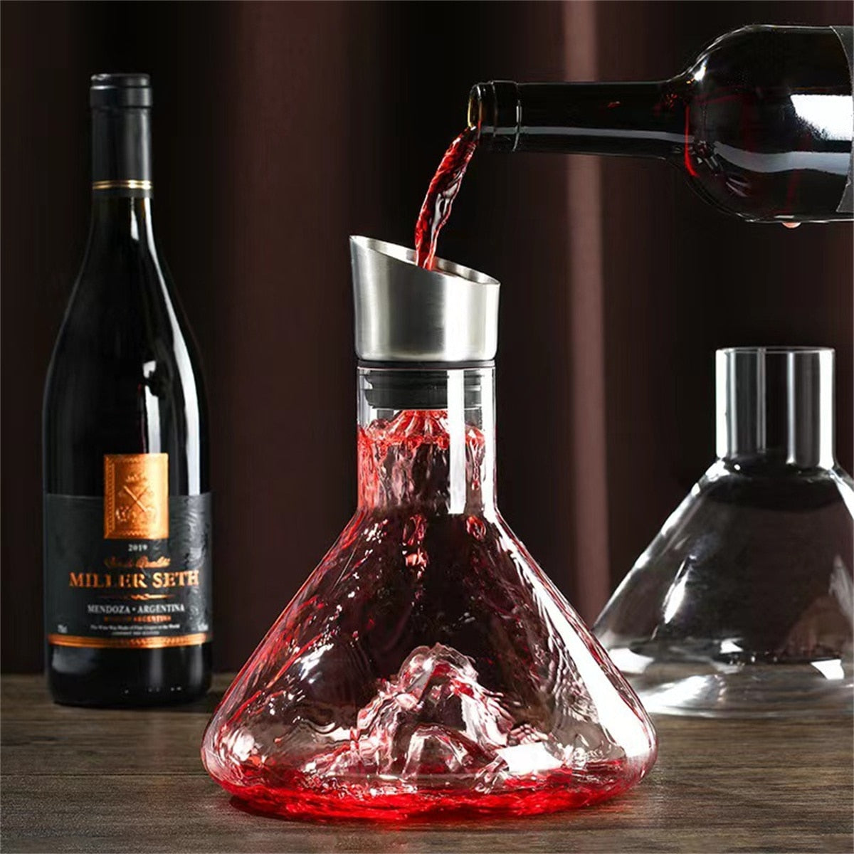 Elegant Clear Glass Wine Carafe
