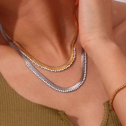 Elegant Herringbone Glitter Diamond Necklace