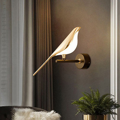 Natural Wooden Bird Desk Lamp - Luxicro