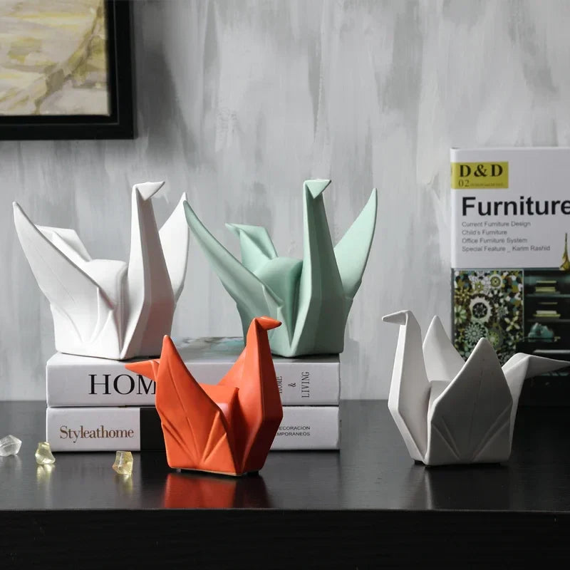Small Bird Figurine Simple Desk Decoration - Luxicro