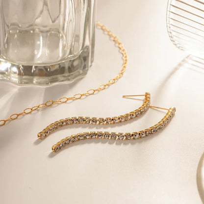 Elegant 18k Gold Tassel Dangle Earrings