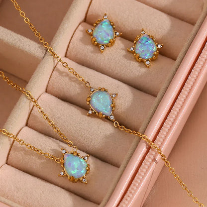 Elegant Shine Gemstone Necklace Set