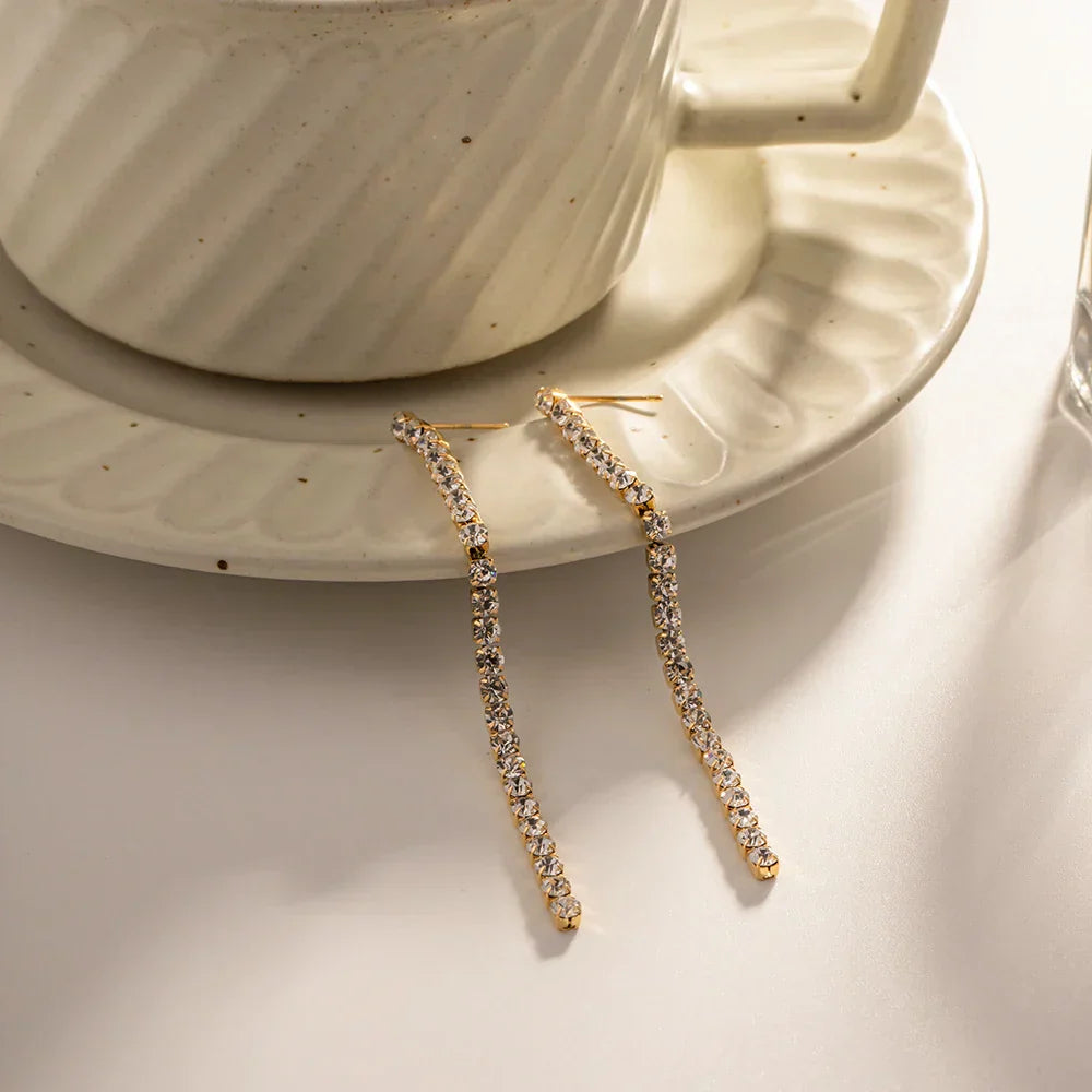Elegant 18k Gold Tassel Dangle Earrings