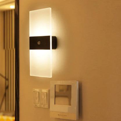 Simple Dimmable Touch Lamp