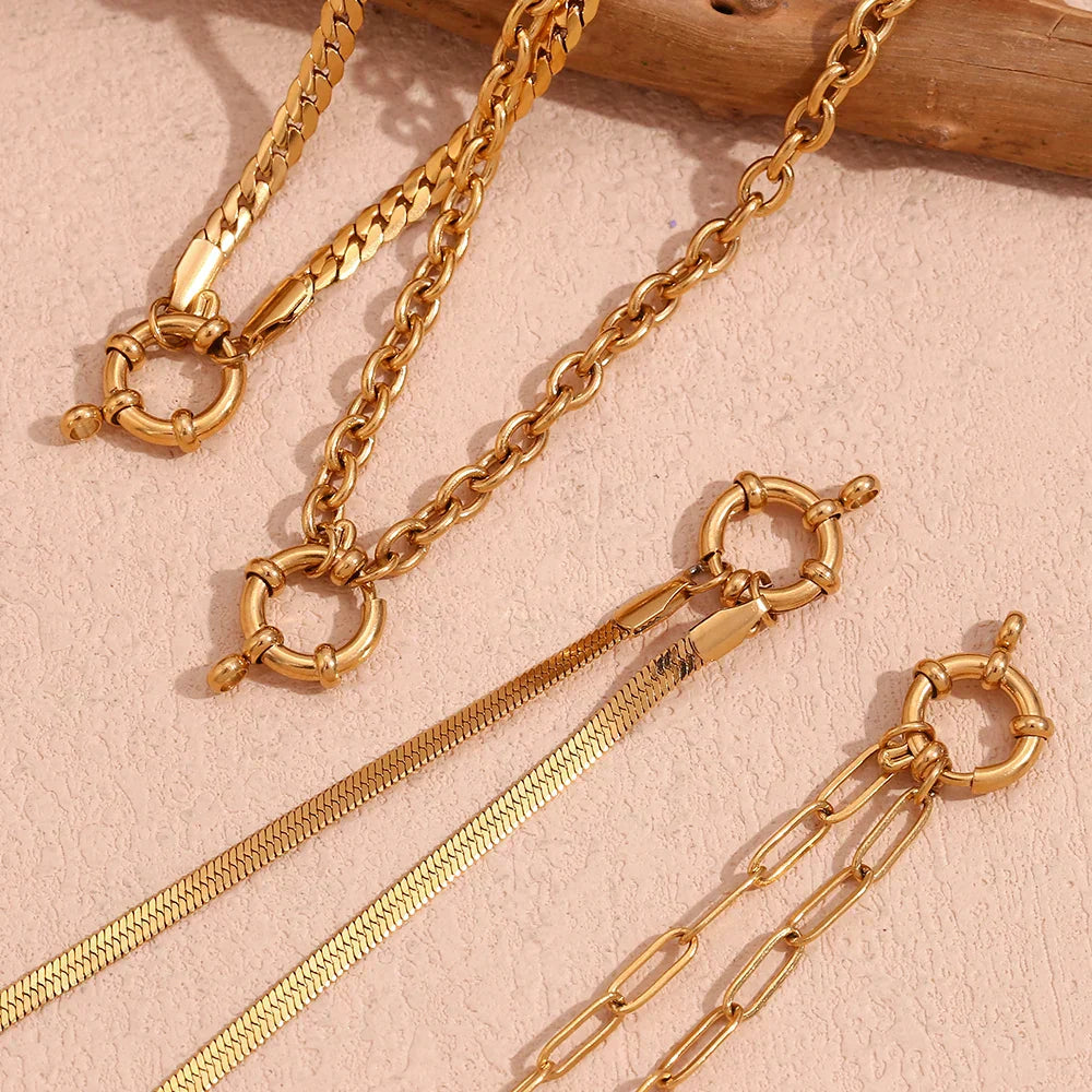 Elegant Gold Bar Link Chain Necklace