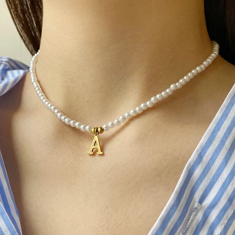 Elegant Personalized Pearl Name Necklace