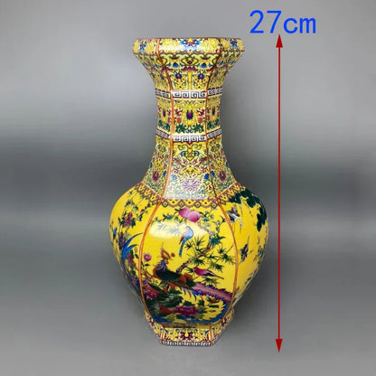 Traditional Antique Style Chinese Vase