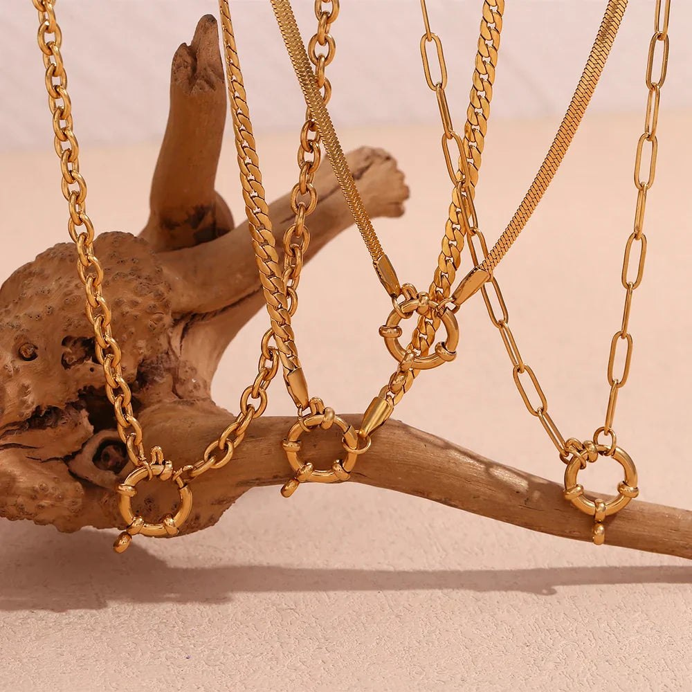 Elegant Gold Bar Link Chain Necklace