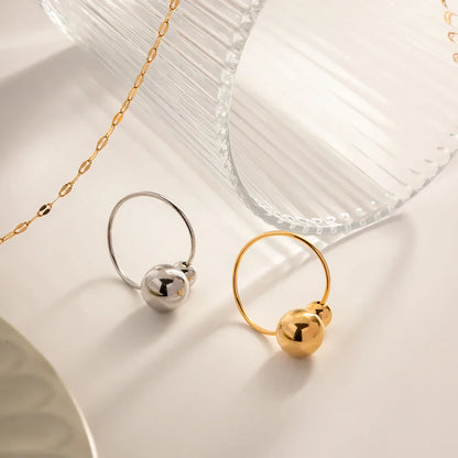Elegant 14K Gold Double Ball Cocktail Ring
