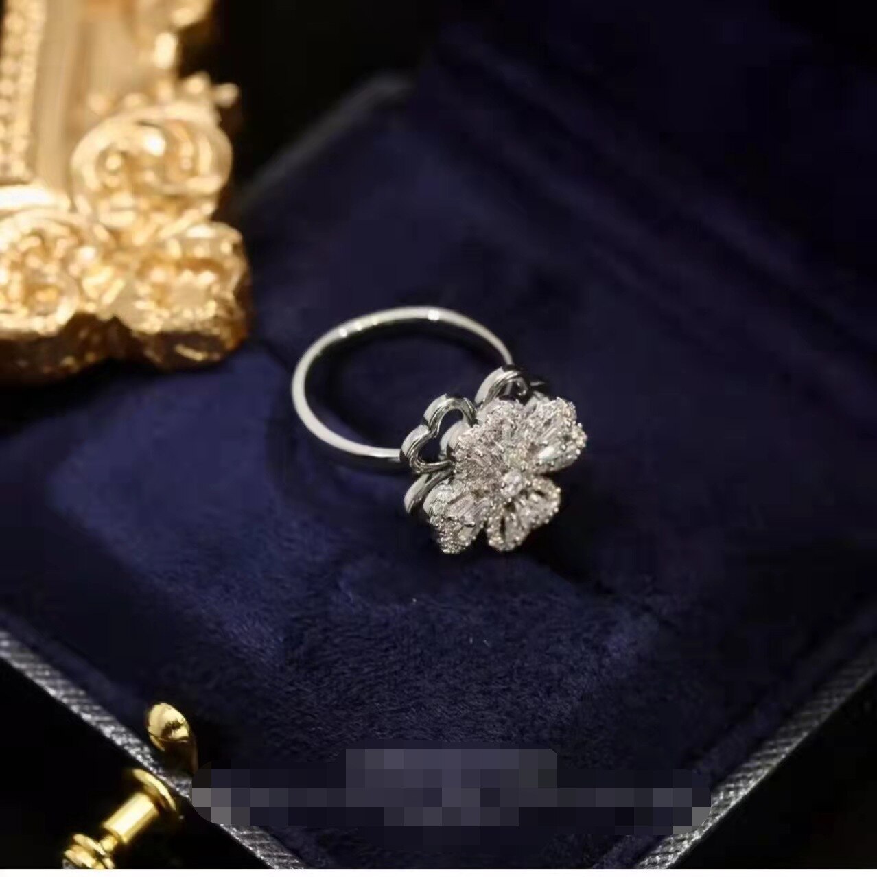 Sparkling Floral Zircon Clover Ring