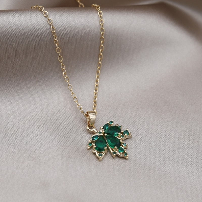 Delicate Leaf Shaped Dainty Necklace